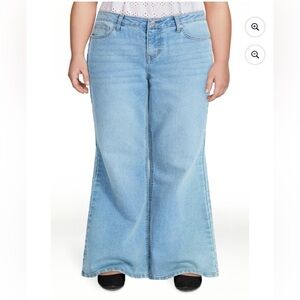 No Boundaries Baggy Flare Jeans